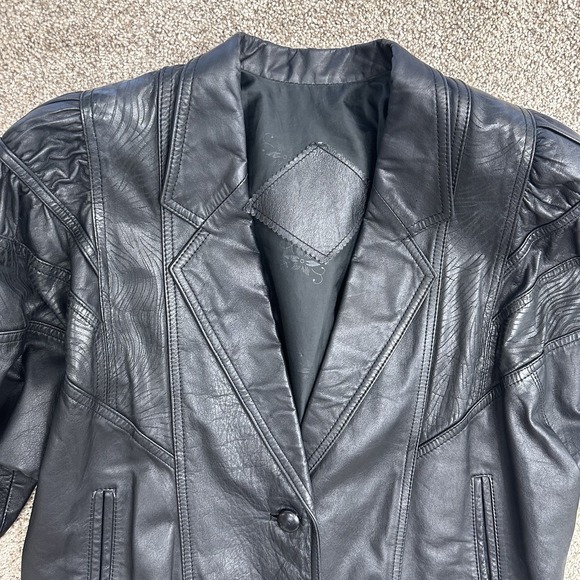 Vintage 80s leather Moto jacket womens Buttons & Lining Pockets Size L- (read) - Picture 2 of 7